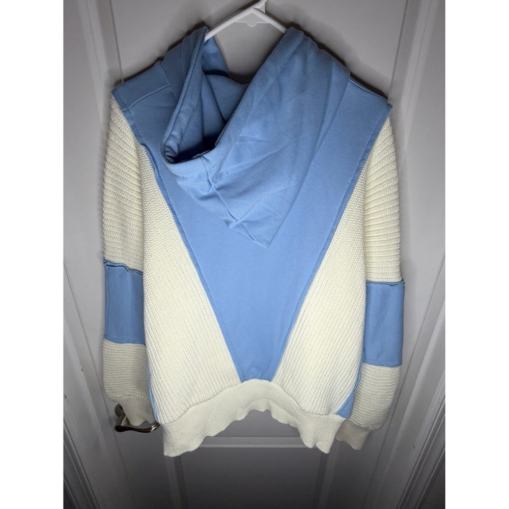 AndTheWhy Blue White Knitted Cream White Baby Blue Sweatshirt Hoodie Brand New - Picture 4 of 4